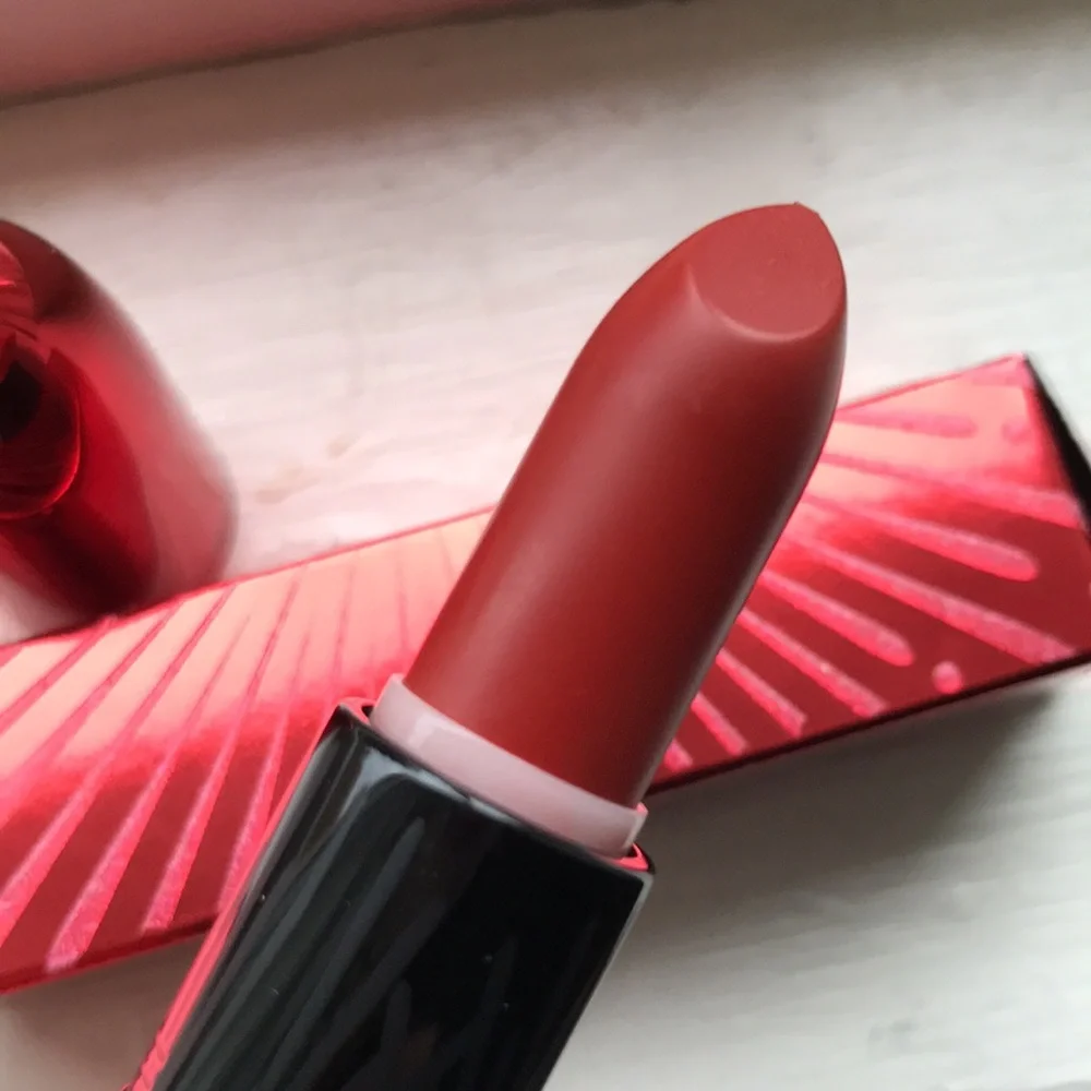 🍦HOST PICK🍦MAC Matte Lipstick 602 Chili new in box brick red color
